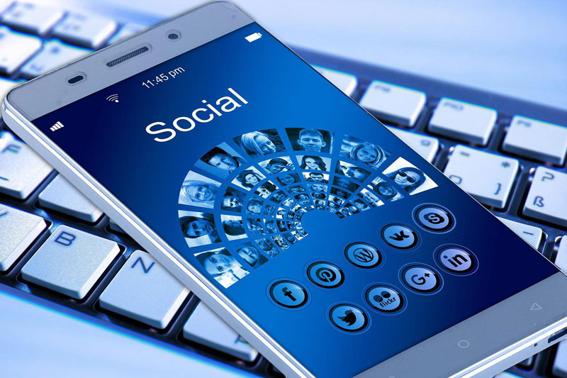 Social Media - Yếu tố ảnh hưởng đến nhận diện thương hiệu