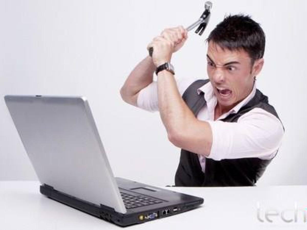 8 THÓI QUEN CỦA NGƯỜI DÙNG GIẾT CHẾT LAPTOP 8 THÓI QUEN CỦA NGƯỜI DÙNG GIẾT CHẾT LAPTOP