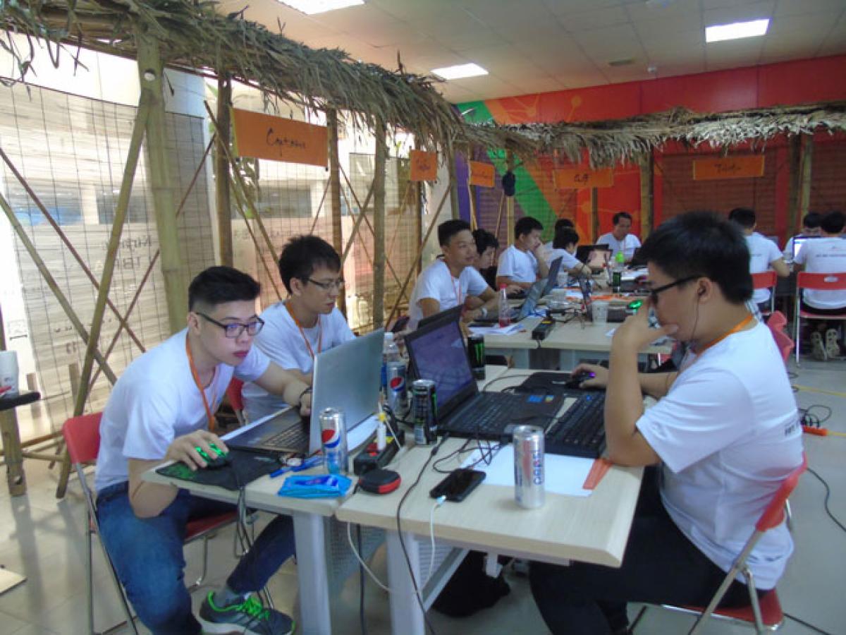 Top 5 công nghệ lập trình giúp sinh viên IT "vượt bão" cách mạng 4.0 Top 5 công nghệ lập trình giúp sinh viên IT "vượt bão" cách mạng 4.0