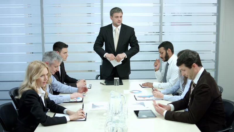 Rất nhiều người có ảnh hưởng đến quyết định mua hàng (nguồn: cfo.org.vn)